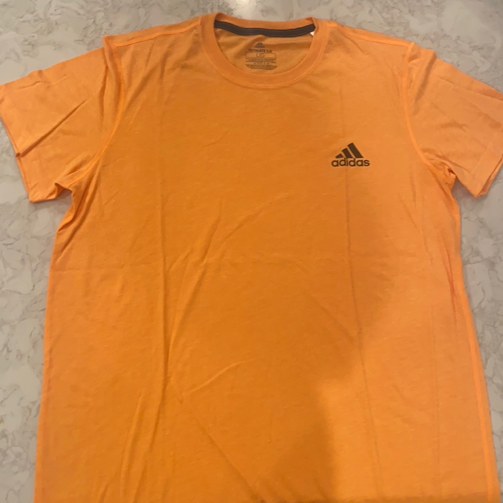 Men’s Large Adidas Tshirt Like New